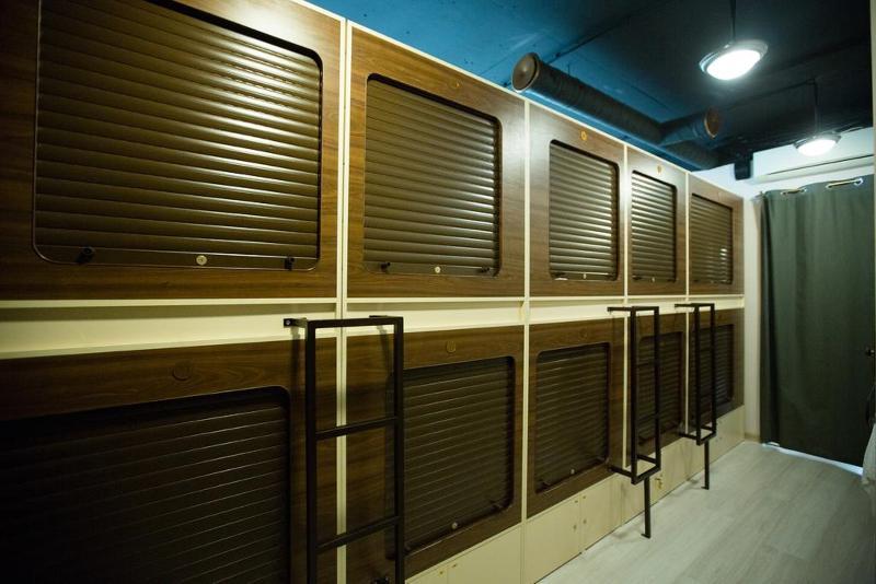 Capsule Hotel Interqube Tretyakovskaya Moscow Ngoại thất bức ảnh